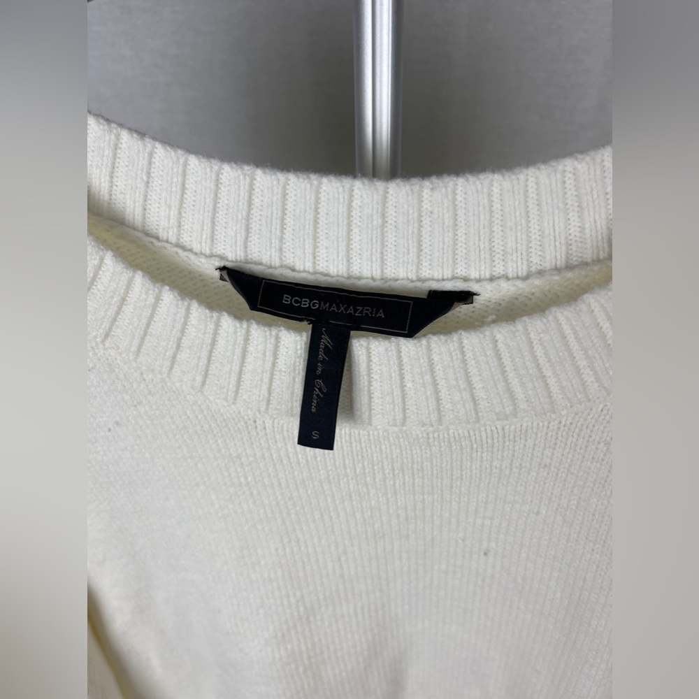 BCBGMAXAZRIA off white cold shoulder sweater size small NWT - Picture 5 of 10